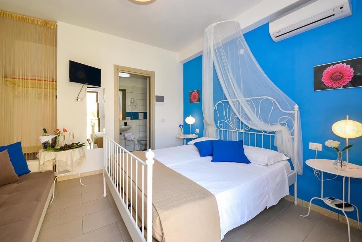 B&B Villa Pacifica Peschici Bagian luar foto
